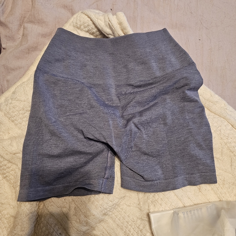 Alphalete amplify shorts